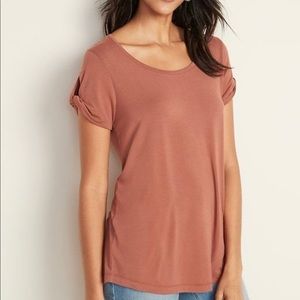 Luxe tee with twist sleeve detail